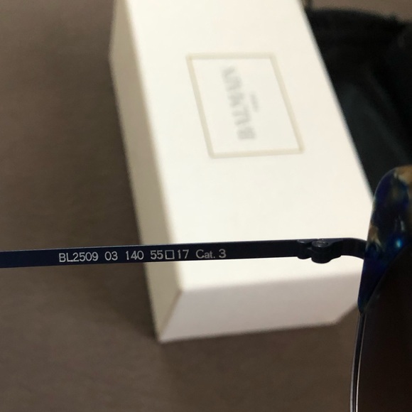 NIB Balmain BL2509 Blue Tortoise CatEye Sunglasses - Picture 5 of 10